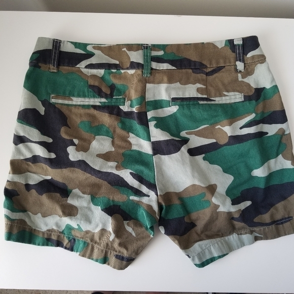 J Crew Camo 5" Classic Chino Short Size 4 - Picture 12 of 12